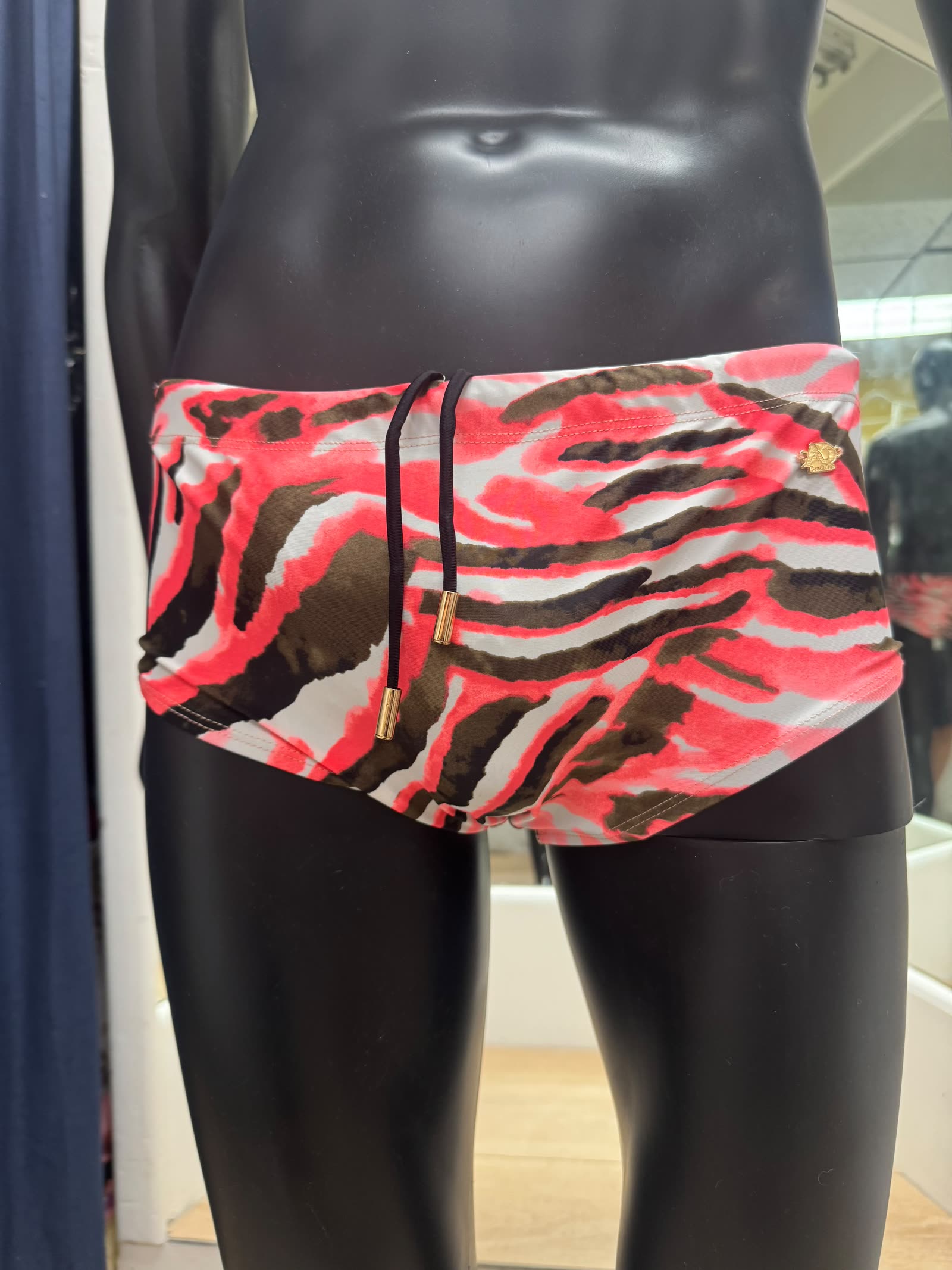 Jericoacoara swimwear — angle 3